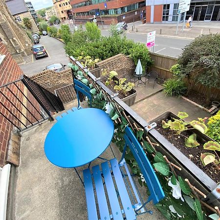 Redhill Town Centre 3 Bed House Near Gatwick Airport, Easy Commute To London 아파트 외부 사진